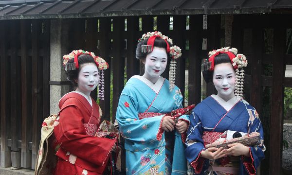 Japan's Traditional Dress